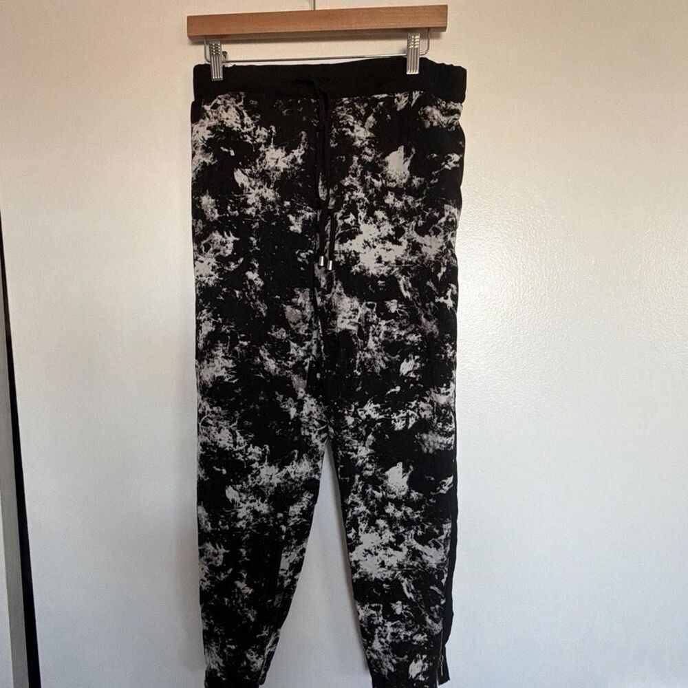 Guess Women's Trousers - Picture 5 of 6